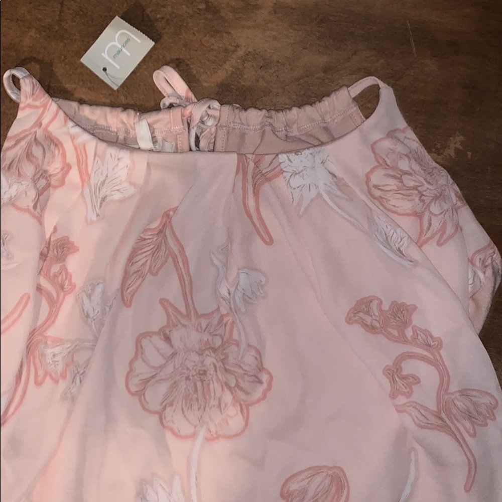 Floral Top 🌸 - Picture 3 of 3